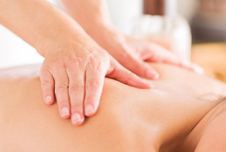 Woman_Receiving_Massage_Chicago_Niles_Park_Ridge_therapy